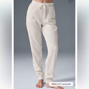 ALO Muse Sweatpants- Bone Heather